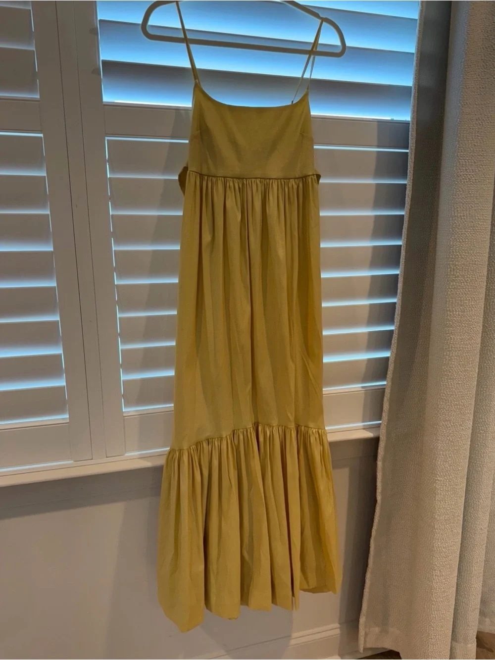 Abercrombie & Fitch Sunlit Yellow Maxi Dress with Spaghetti Straps